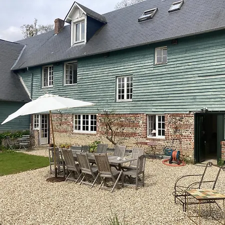 Bois Dhautot Holiday home